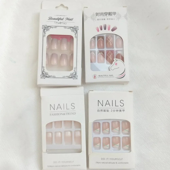Set of four press on nails NEW - Picture 1 of 5